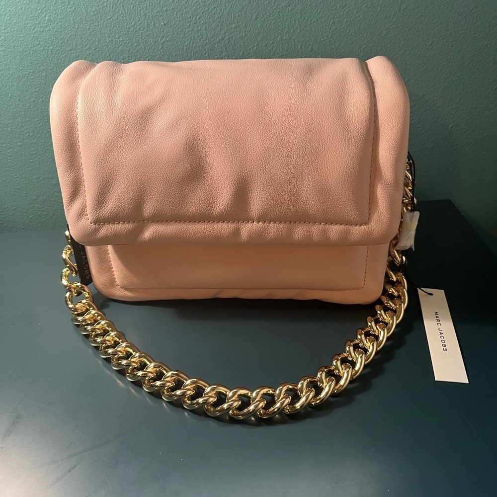 NWT Marc Jacobs Pillow bag in Peach Whip - Picture 14 of 15